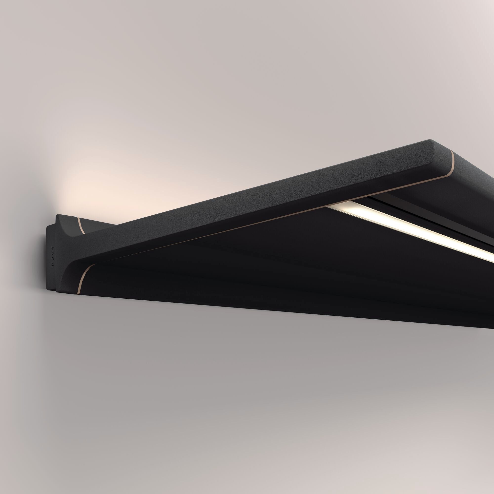 Mineral Black Novy Shelf 2025